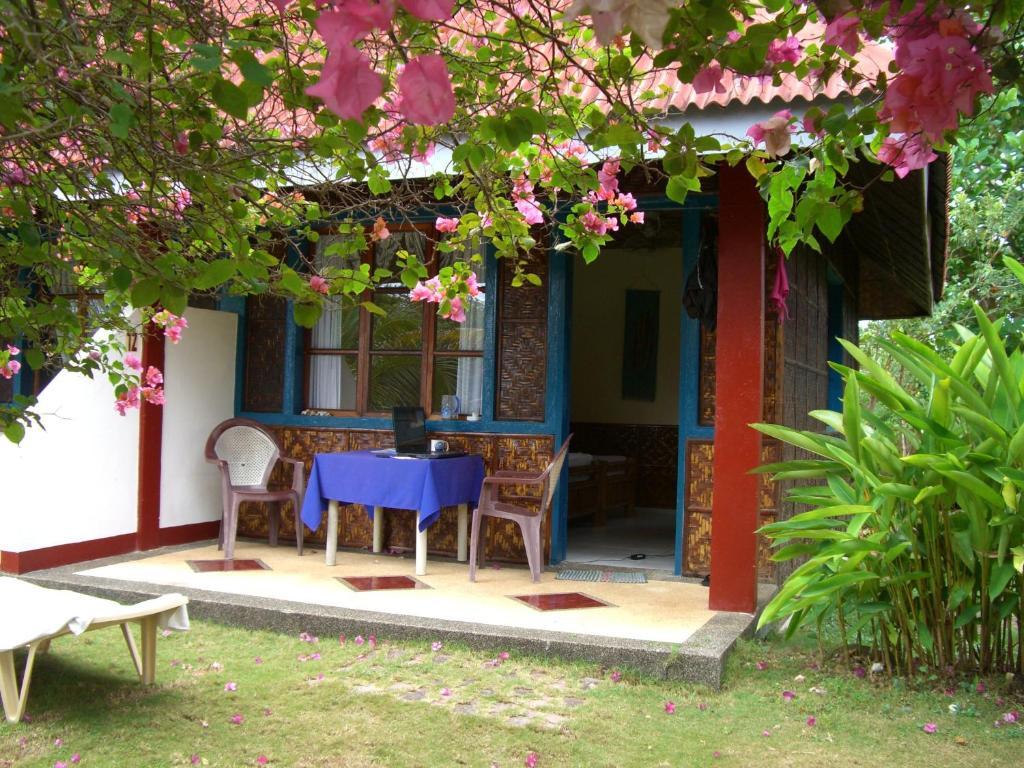 Kalipayan Beach Resort & Atlantis Dive Center 邦劳 客房 照片