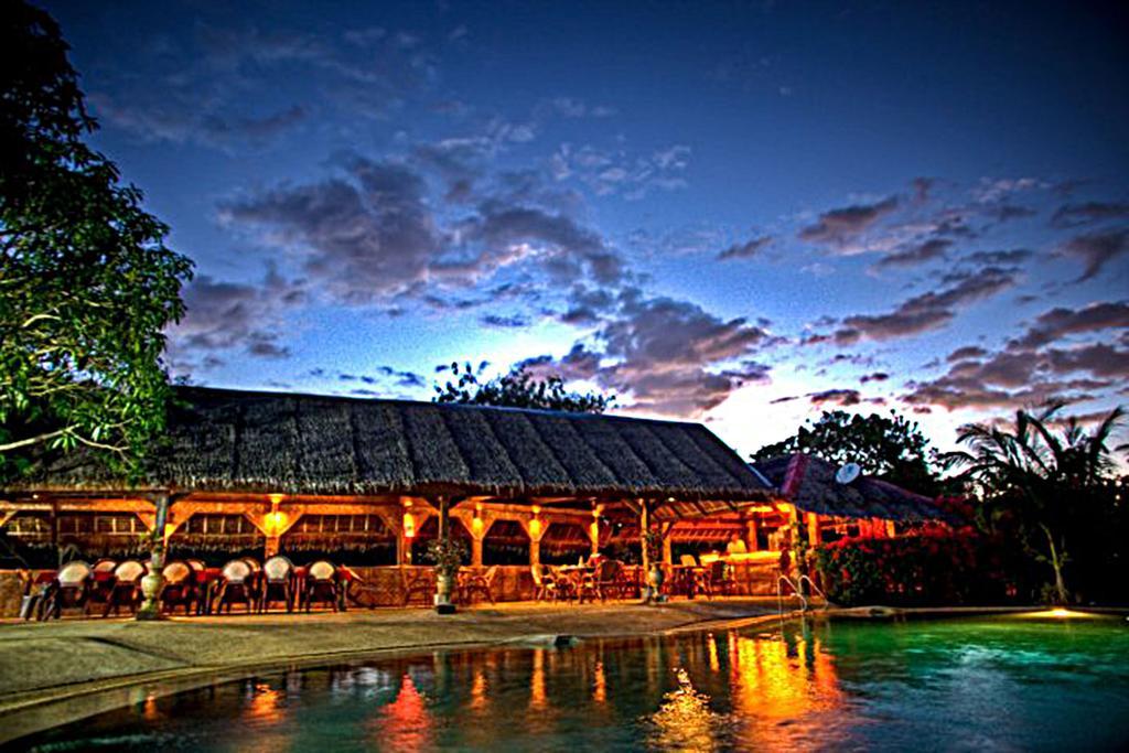 Kalipayan Beach Resort & Atlantis Dive Center 邦劳 外观 照片